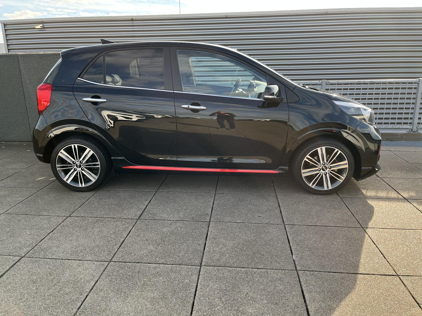Kia Kia