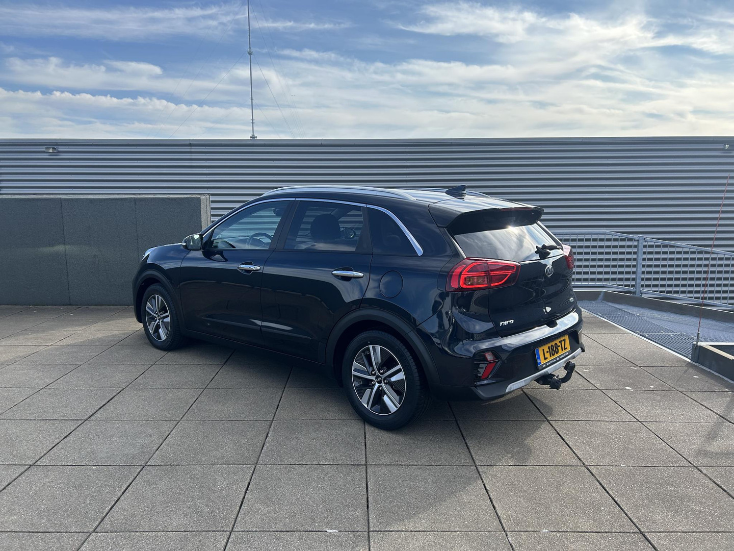 Kia