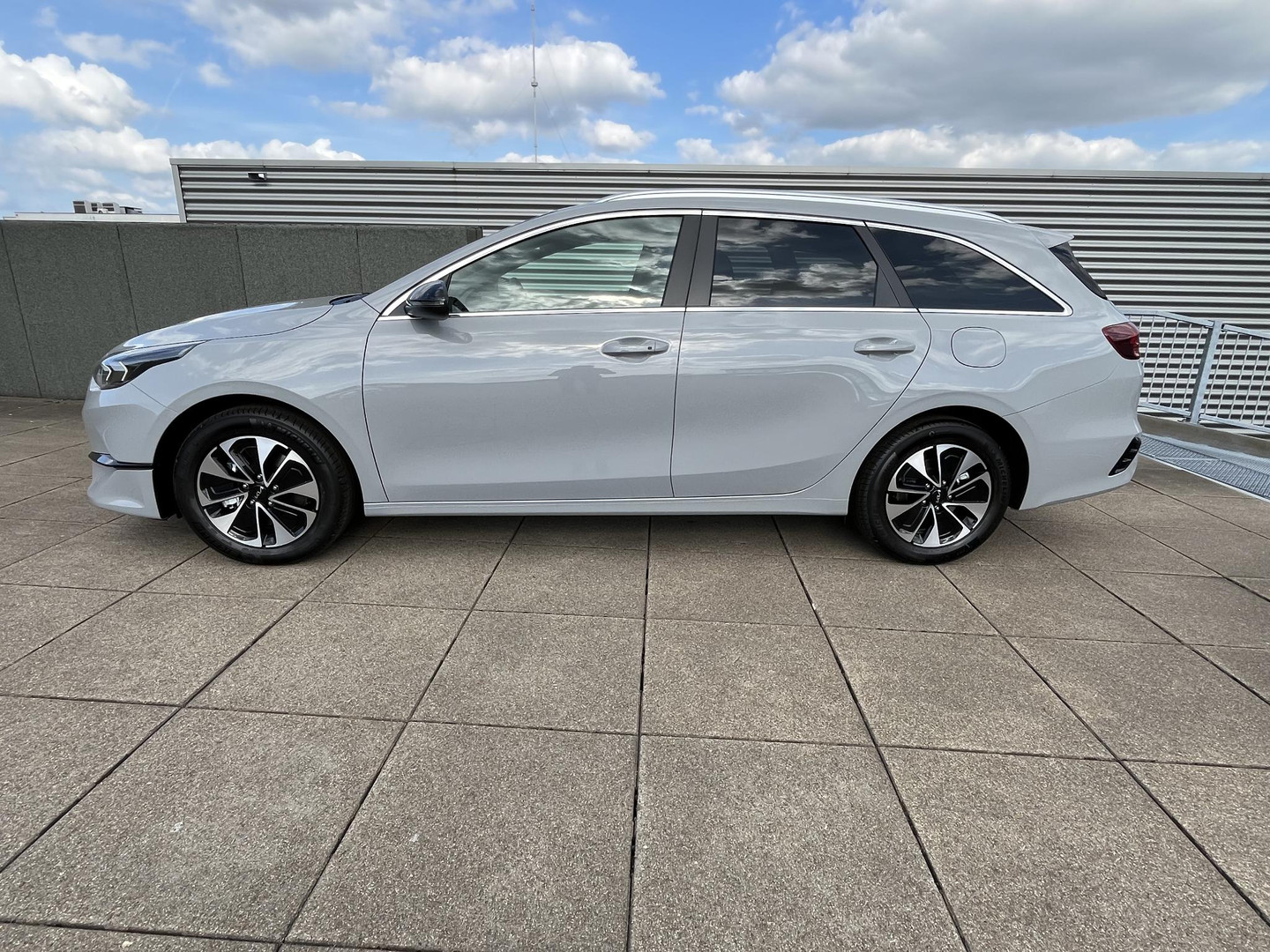 Kia Kia