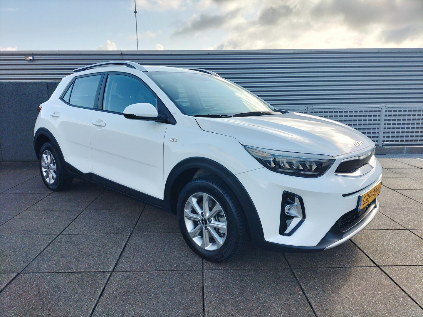 Kia