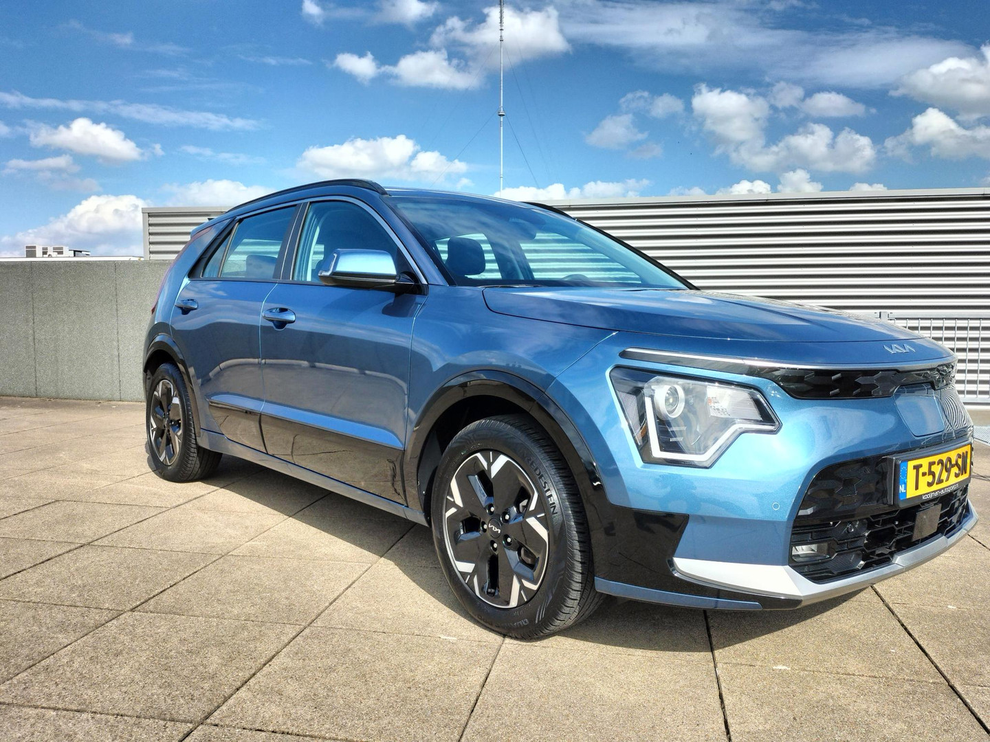Kia