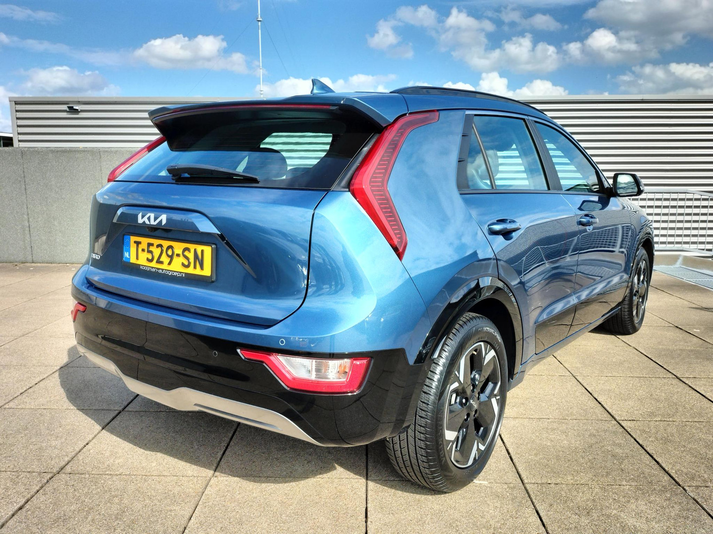 Kia