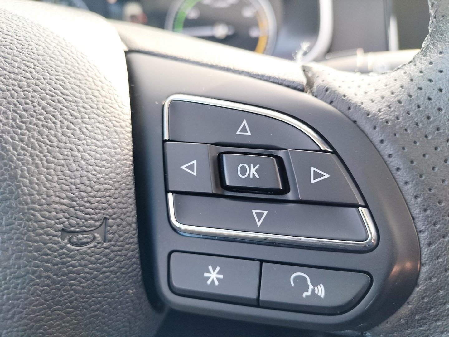 MG