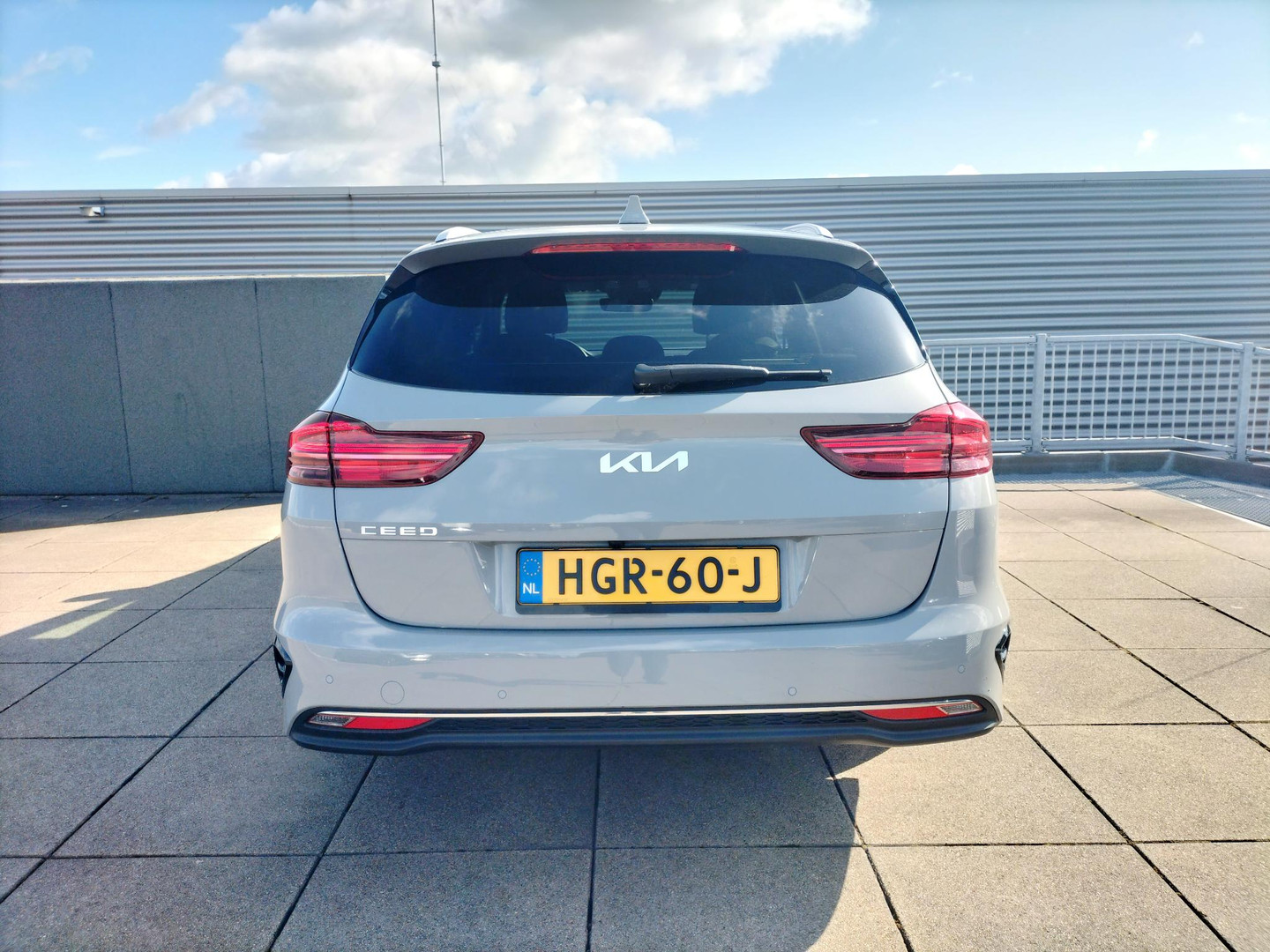 Kia