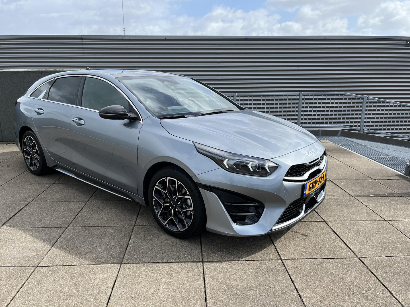 Kia Kia