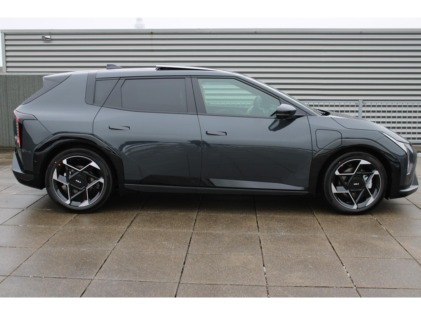Kia EV4