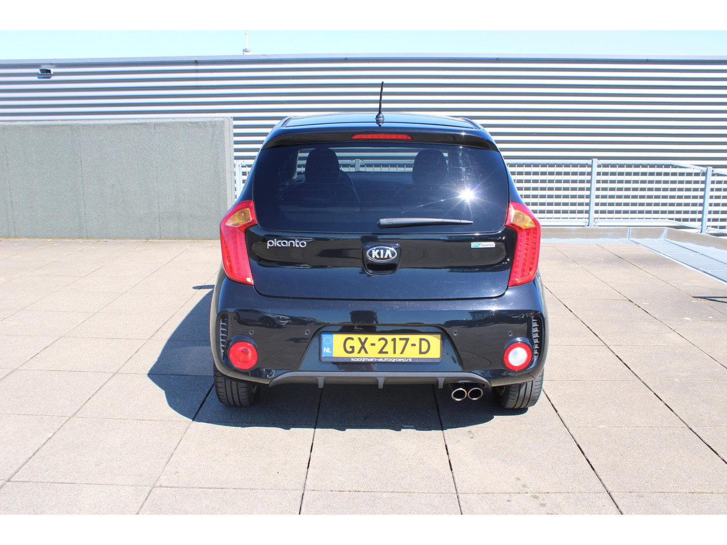 Kia