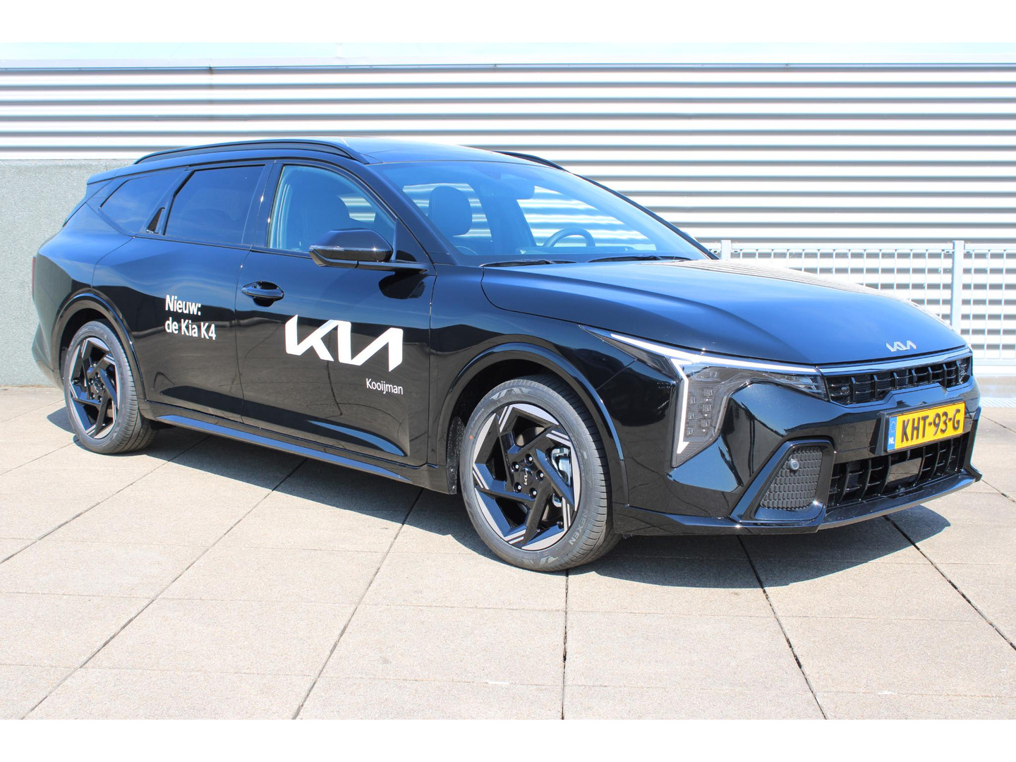 Kia K4