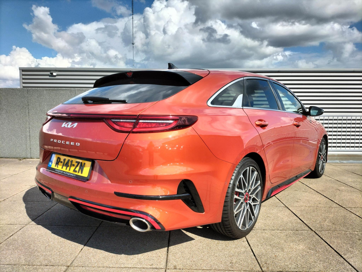 Kia Proceed