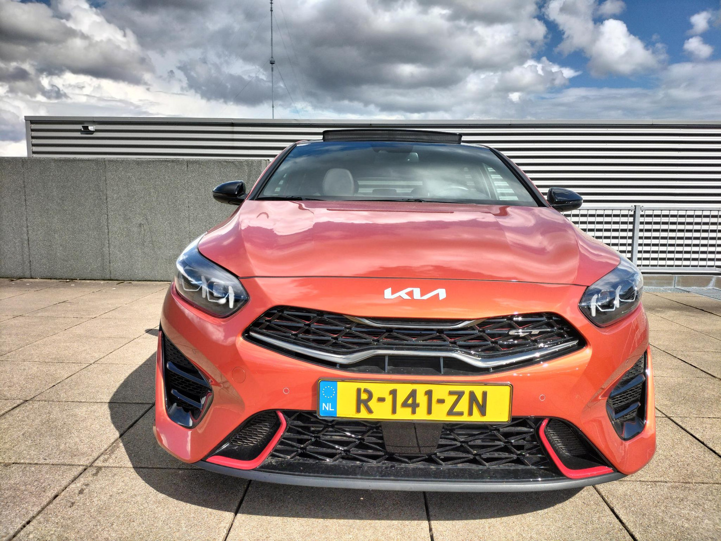 Kia Proceed