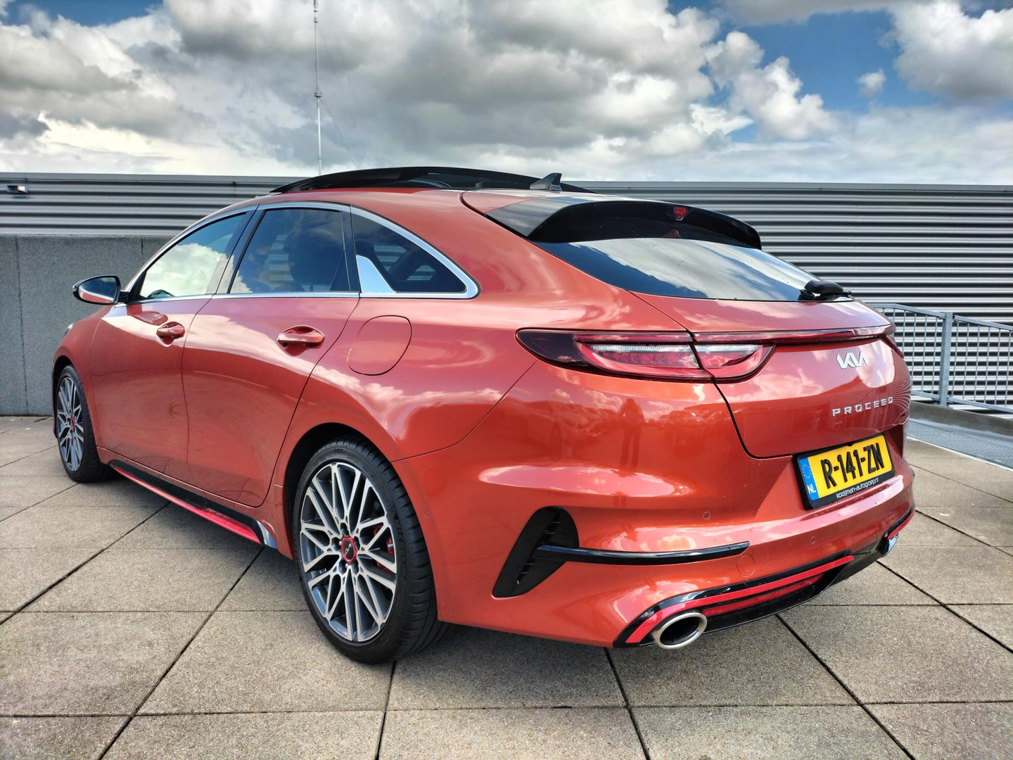 Kia Proceed