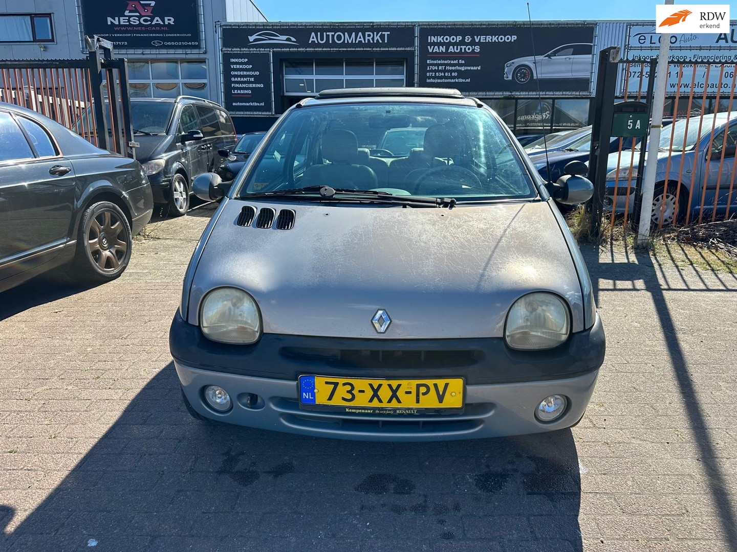 Renault Renault