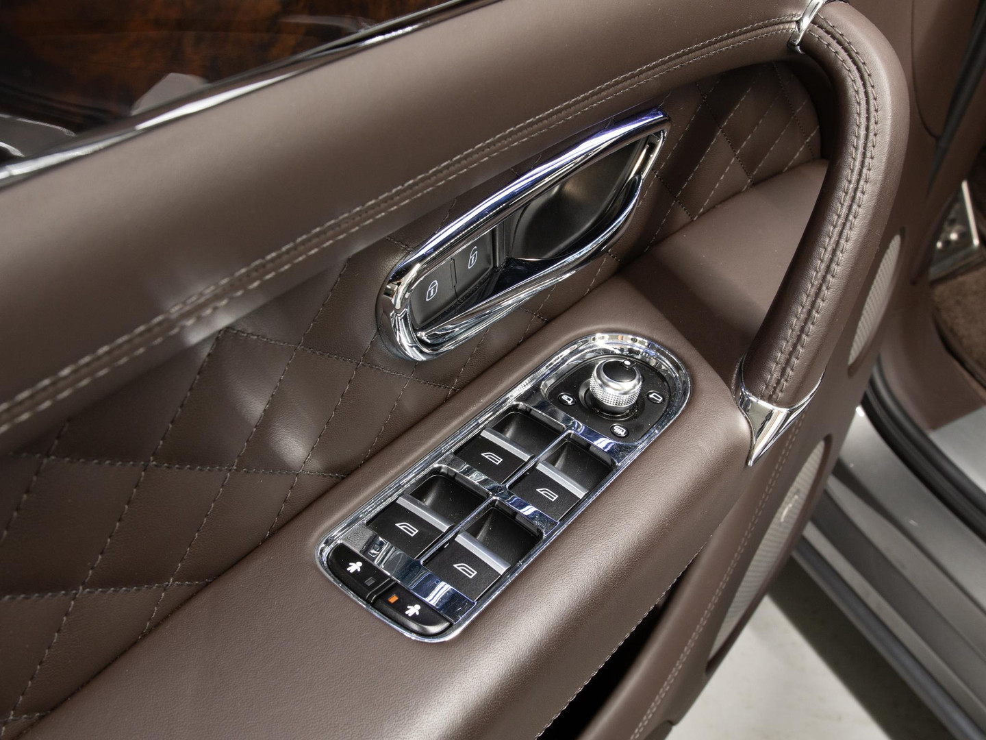 Bentley Bentley