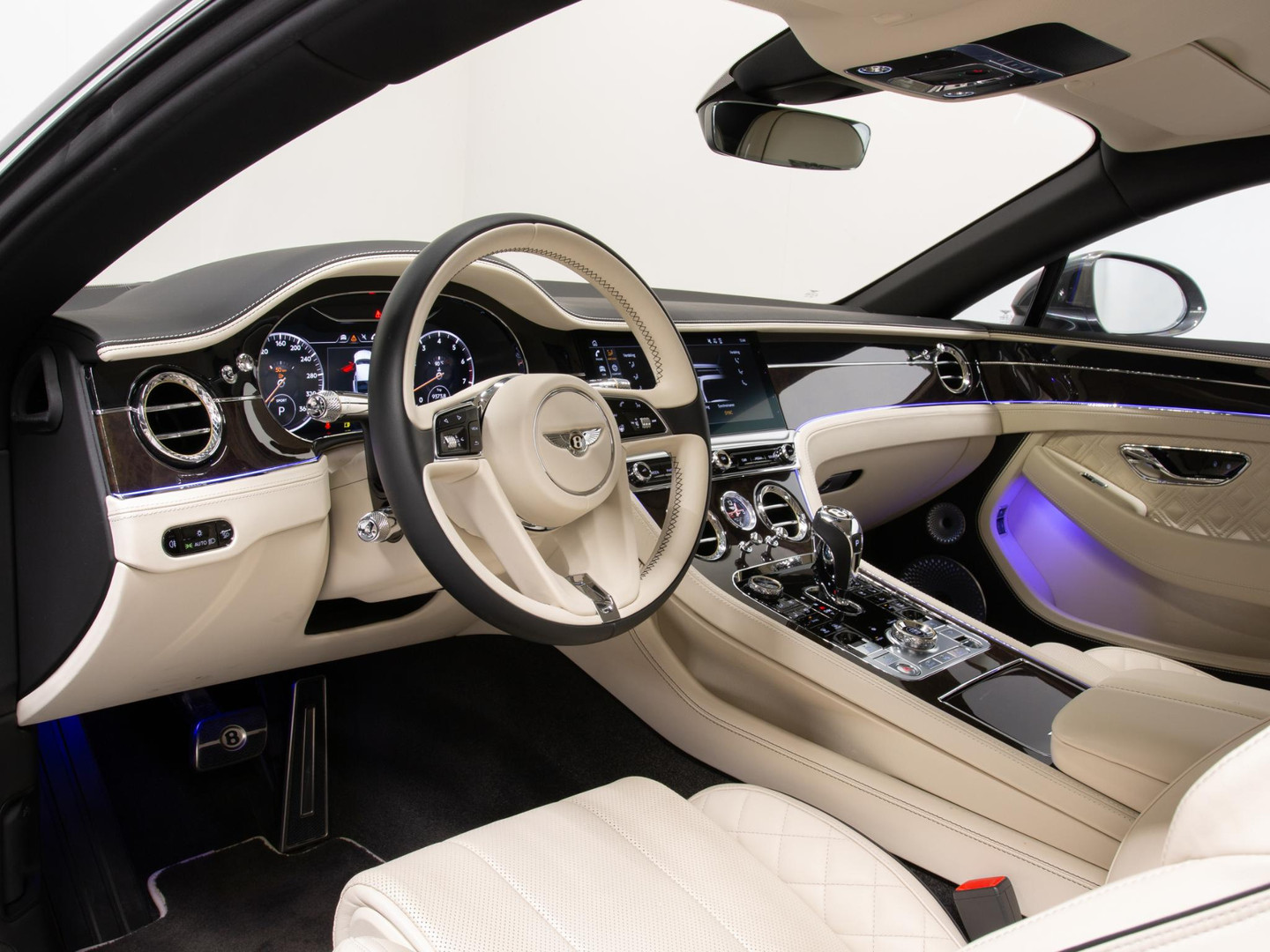 Bentley Bentley