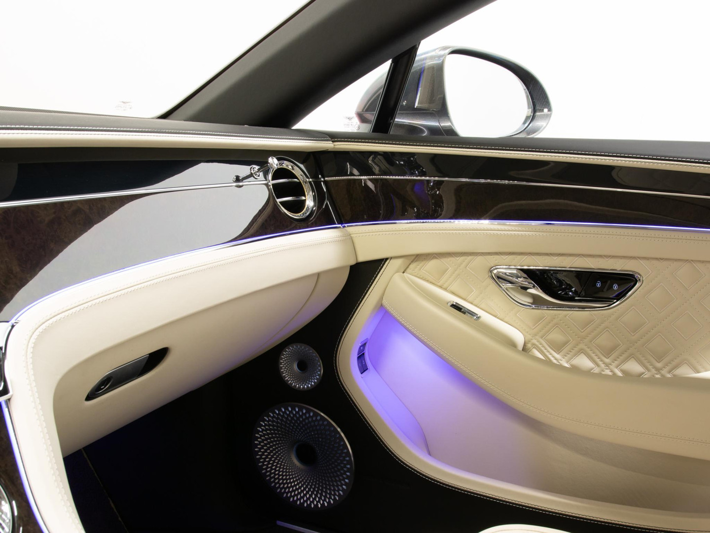 Bentley Bentley