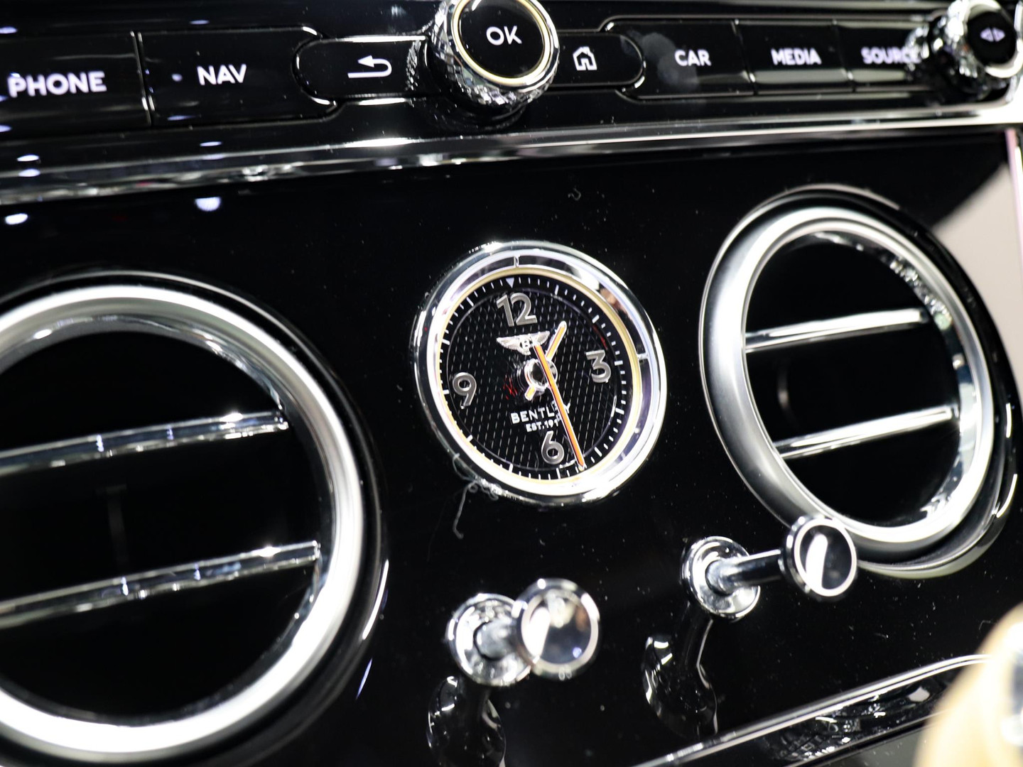 Bentley Bentley