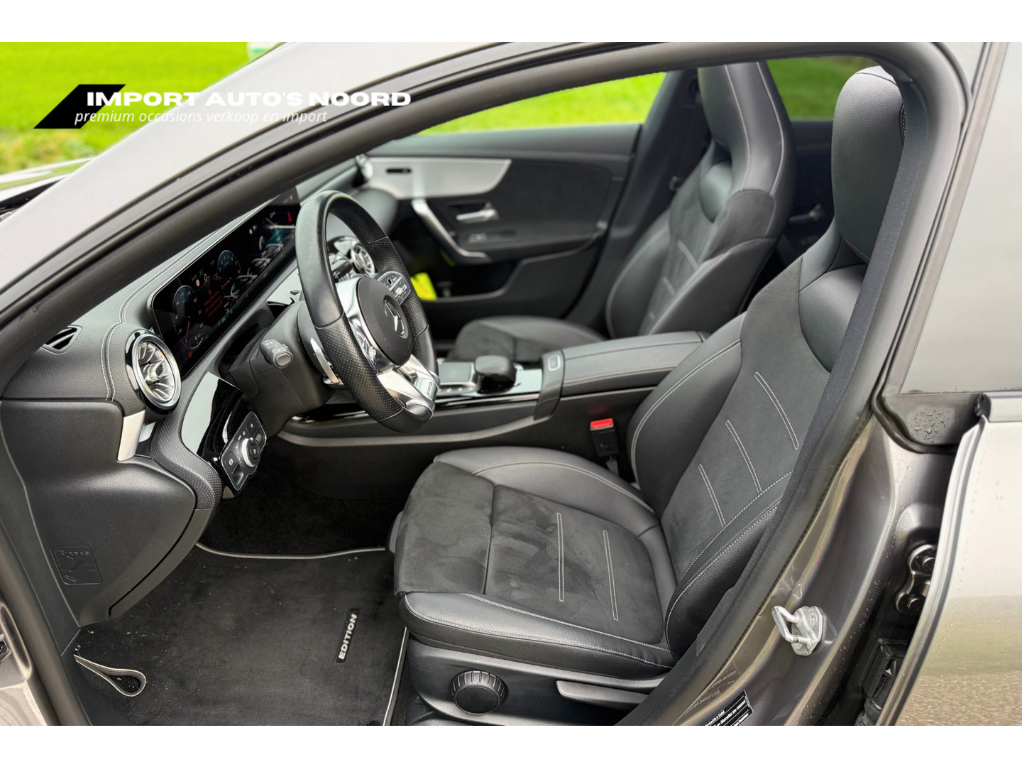 Mercedes-Benz Mercedes-Benz