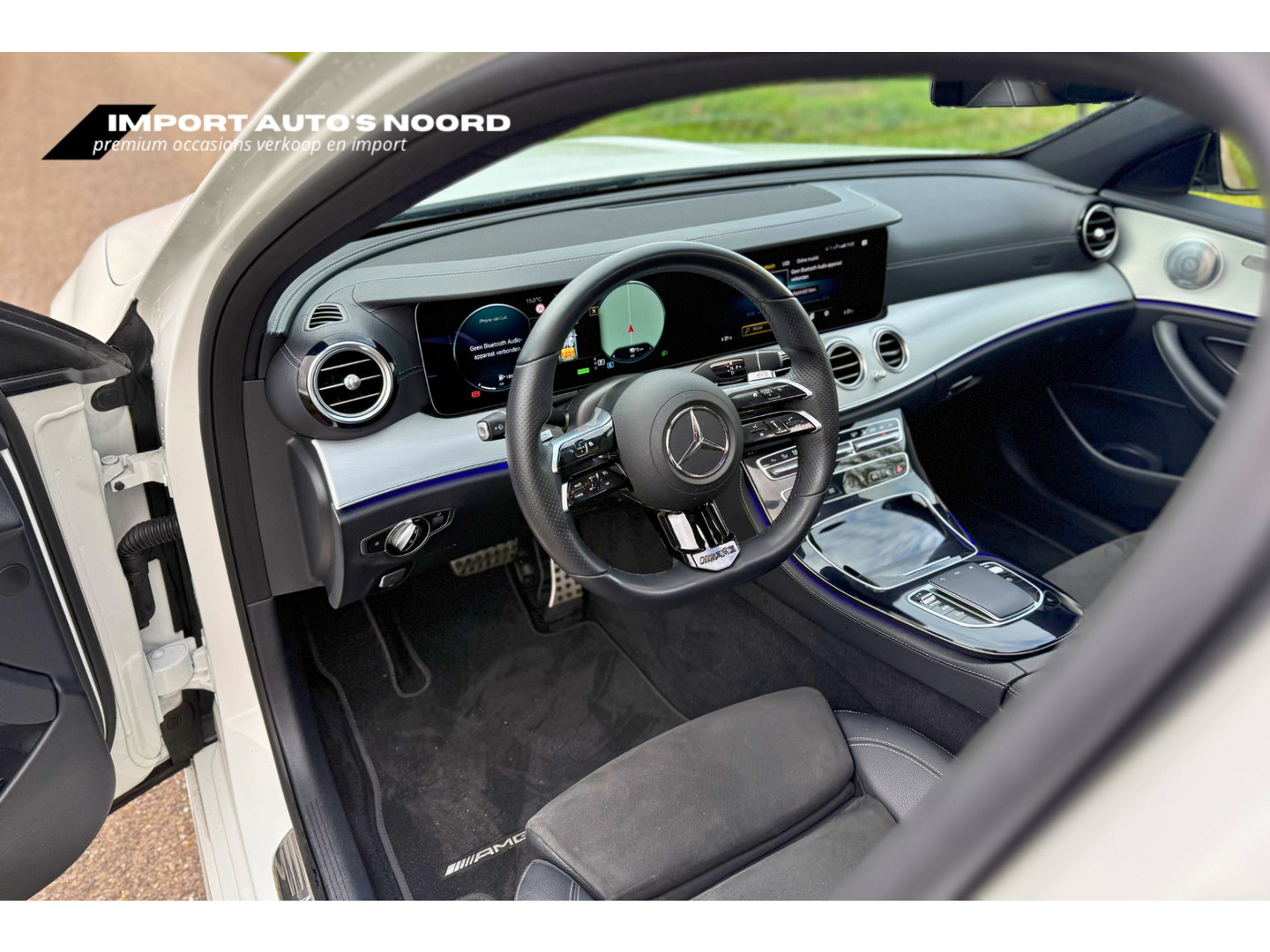 Mercedes-Benz Mercedes-Benz