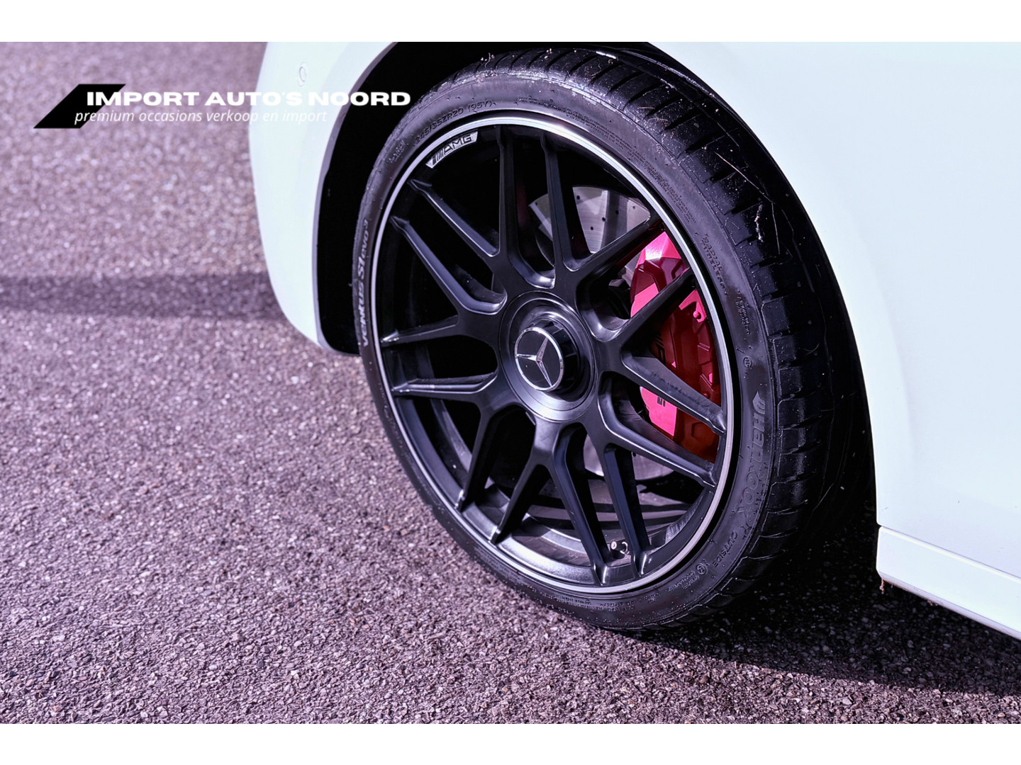 Mercedes-Benz Mercedes-Benz