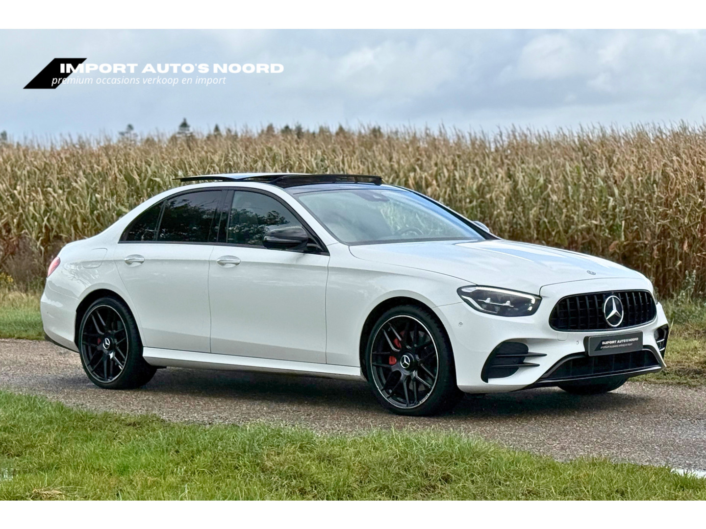 Mercedes-Benz Mercedes-Benz