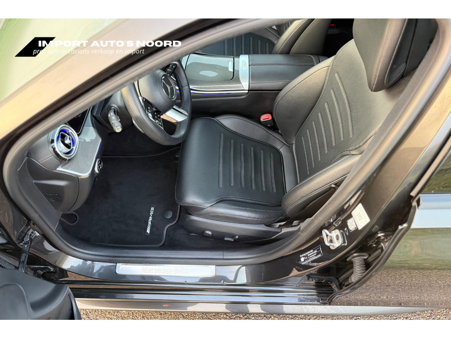 Mercedes-Benz Mercedes-Benz