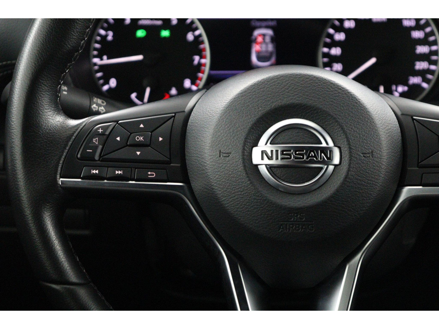 Nissan Nissan