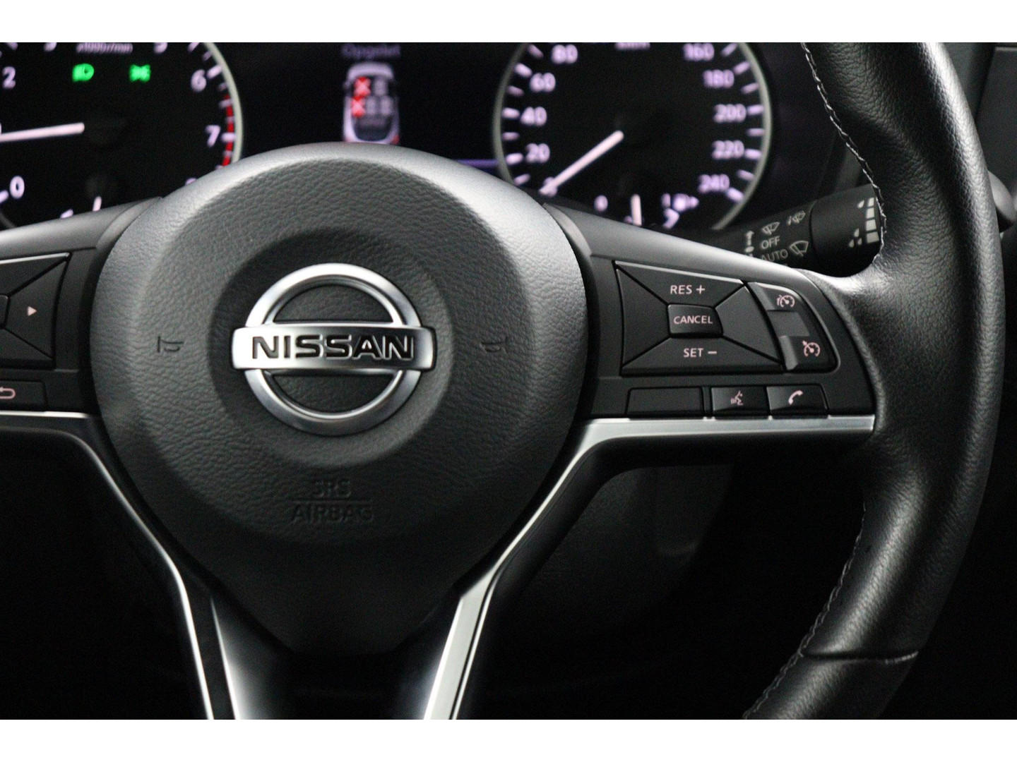 Nissan Nissan