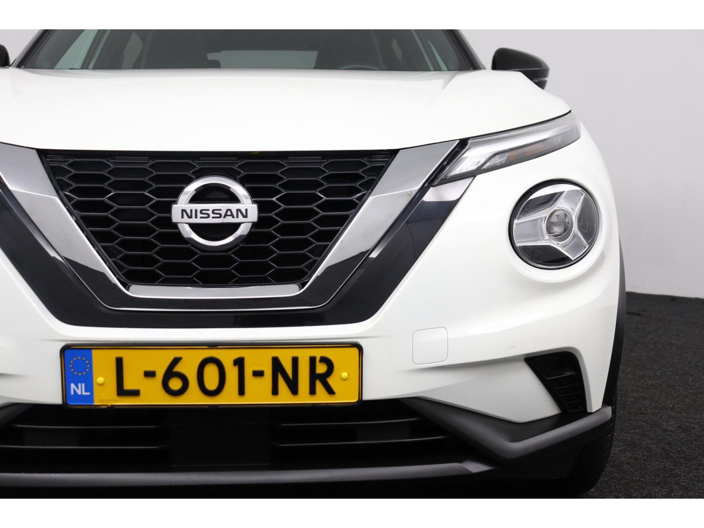 Nissan Nissan