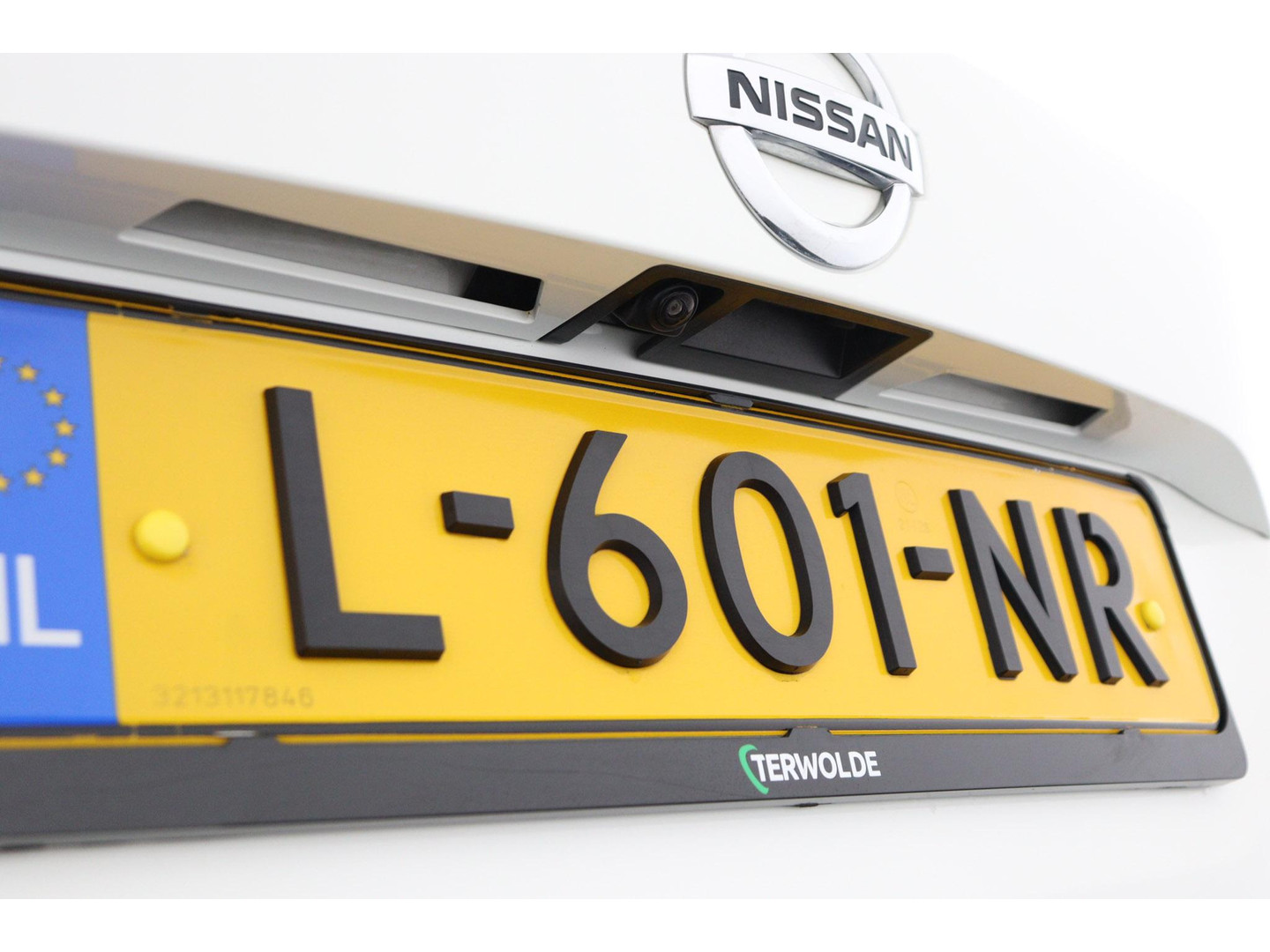 Nissan Nissan