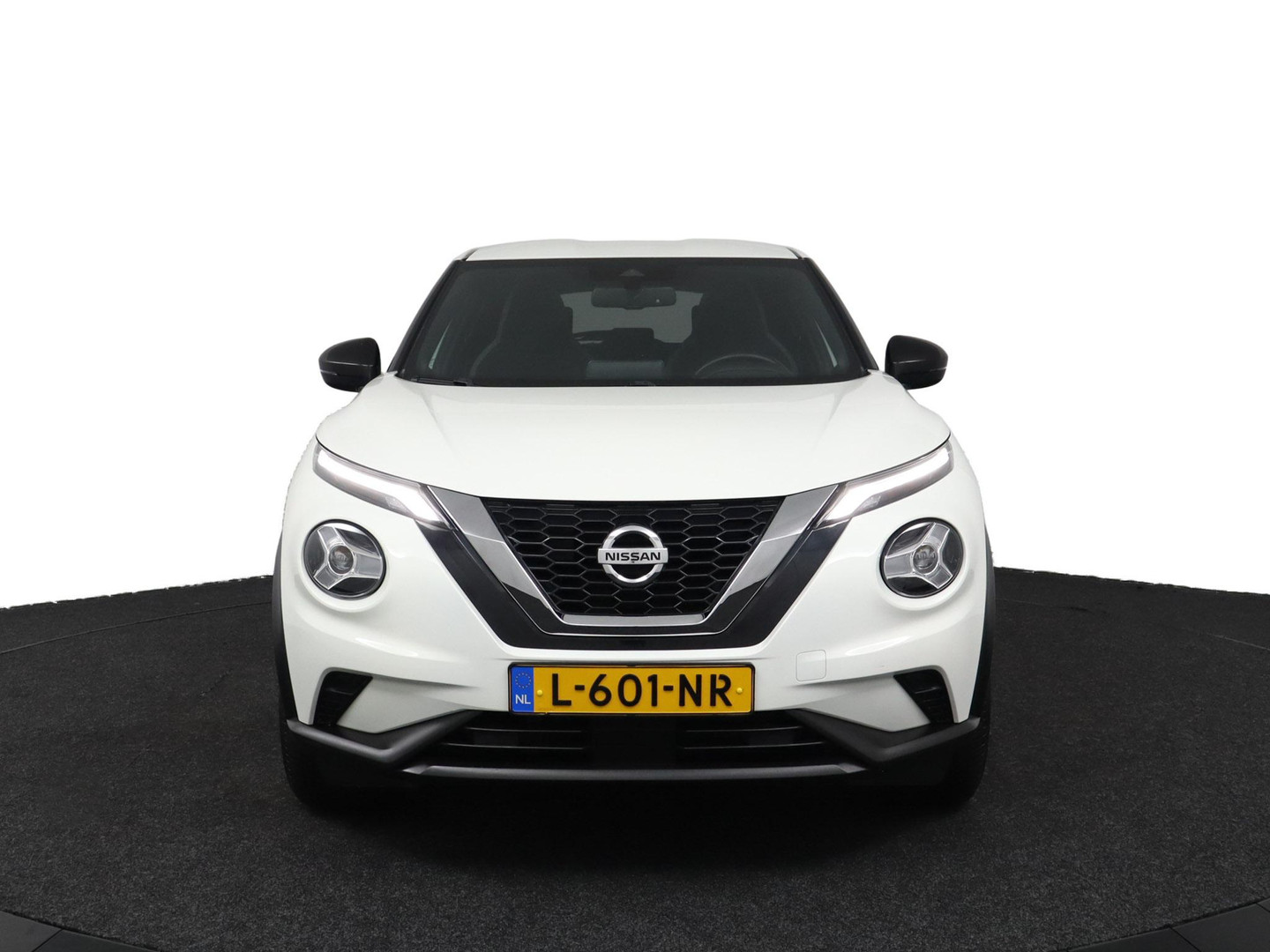 Nissan Nissan