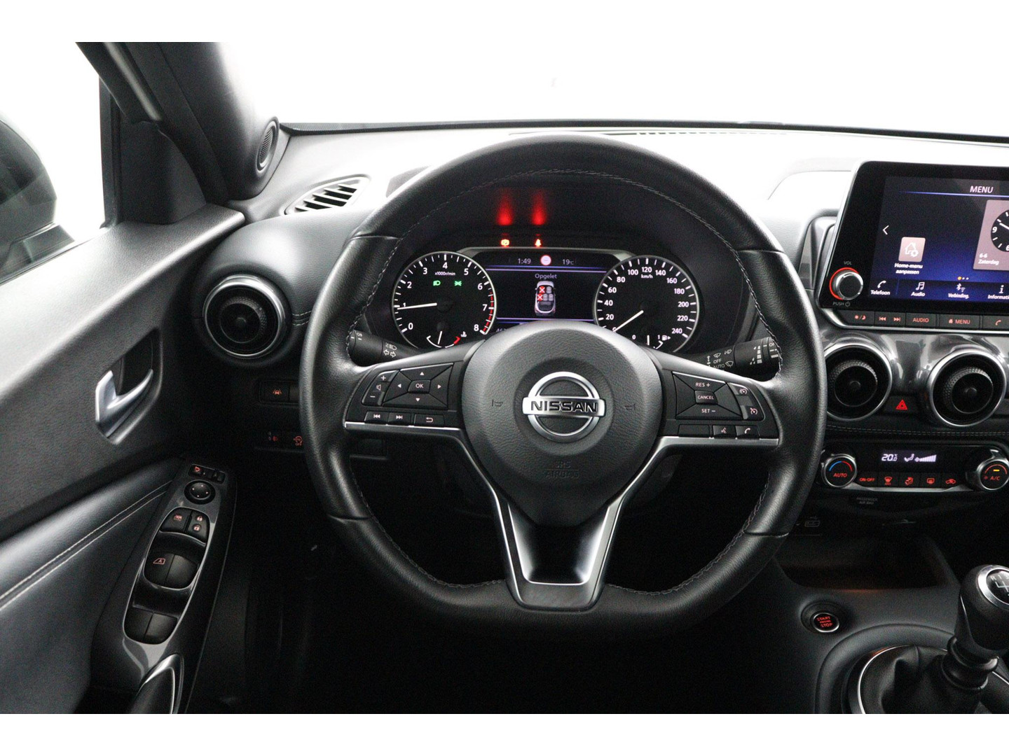 Nissan Nissan
