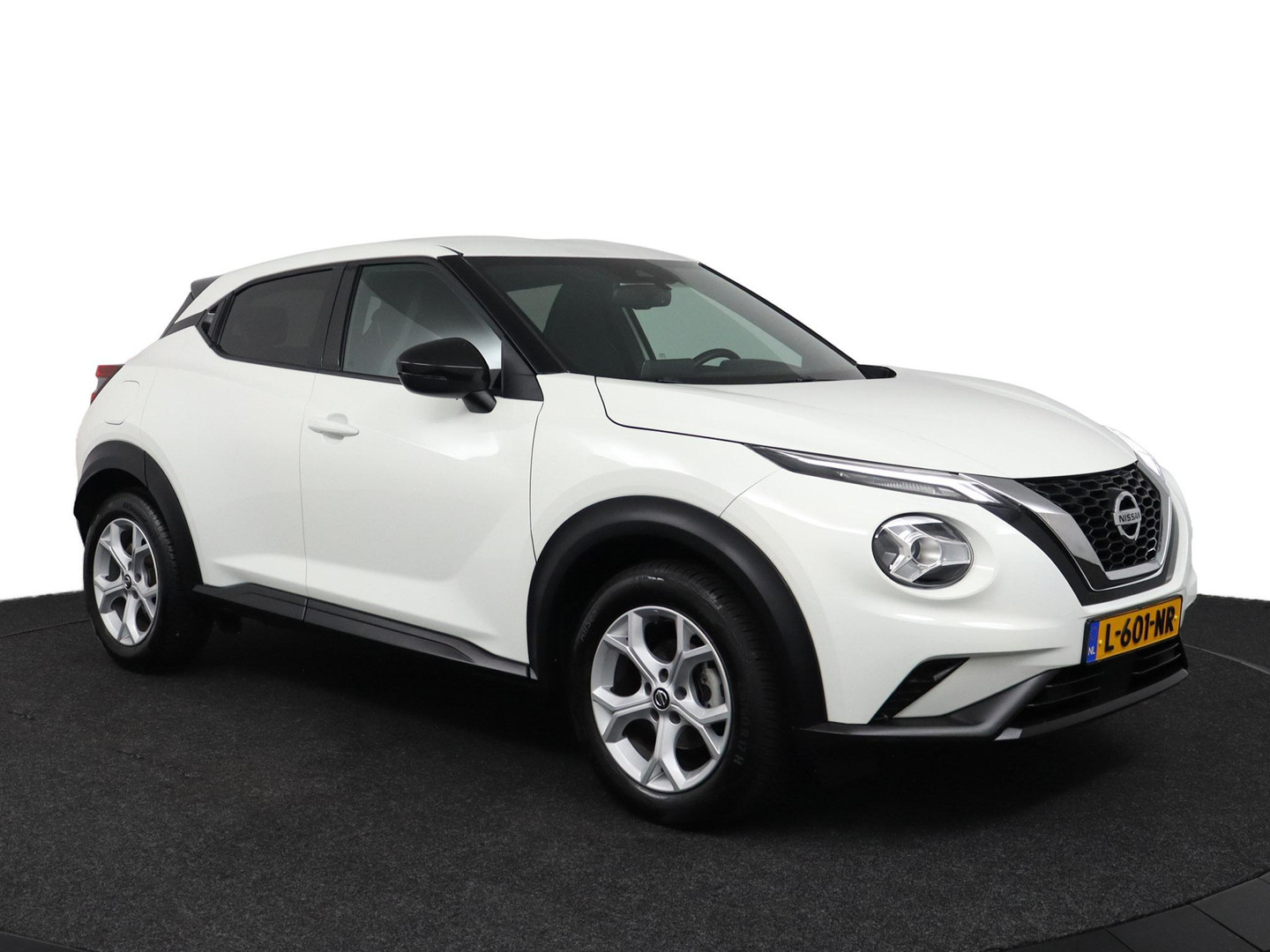 Nissan Nissan
