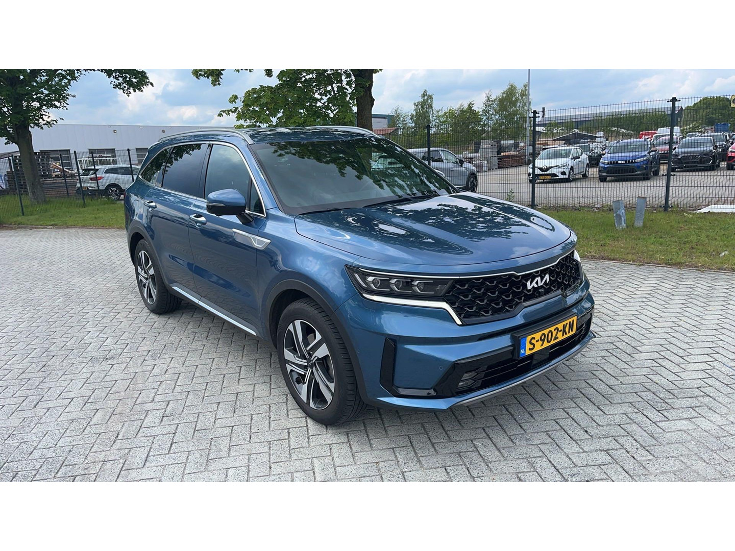 Kia