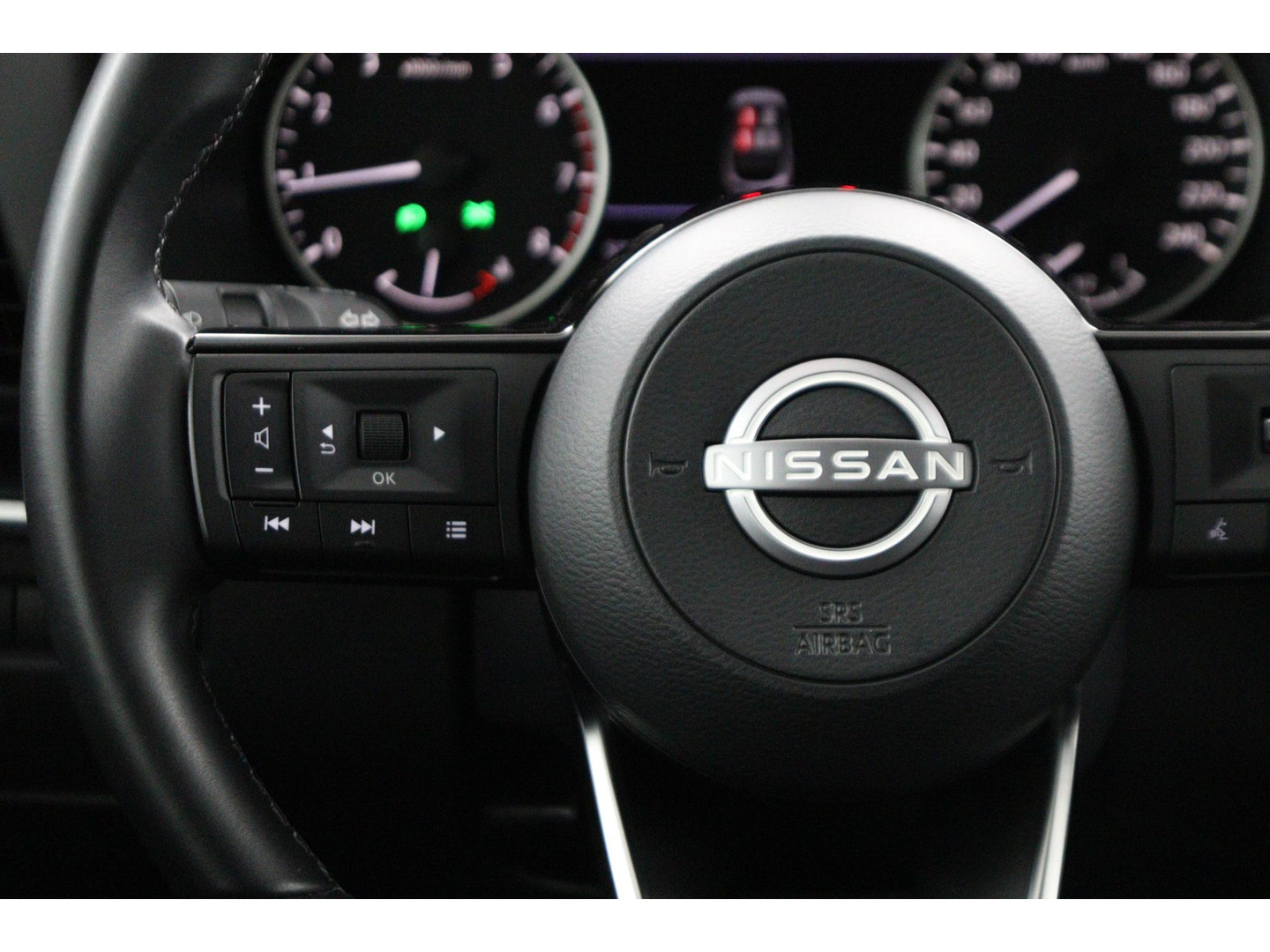 Nissan Nissan