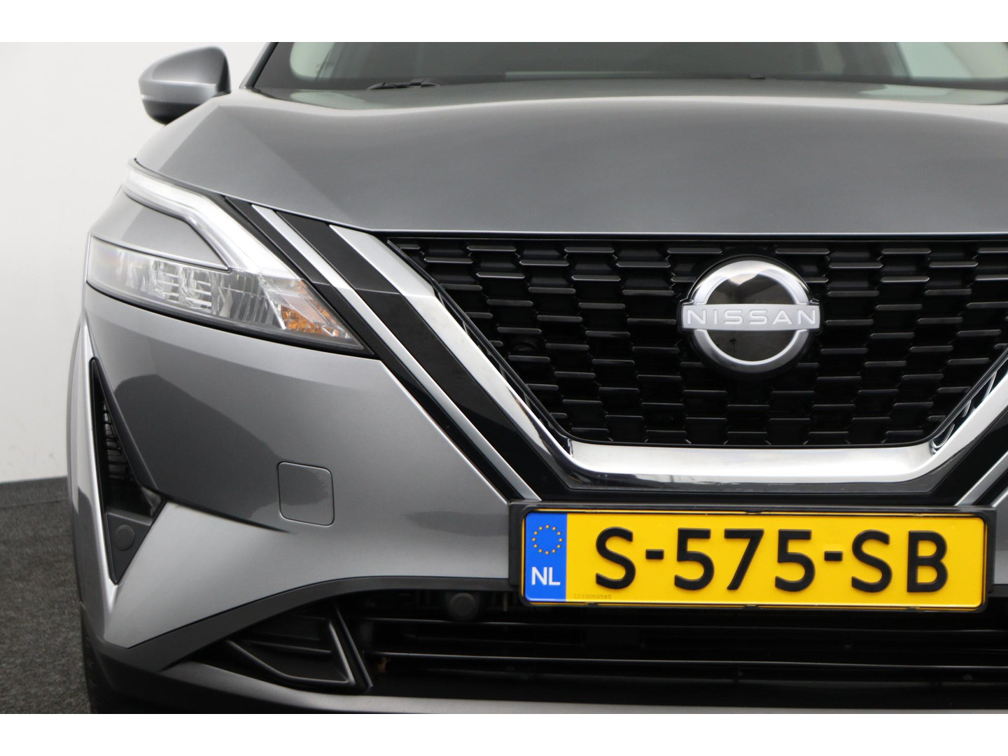 Nissan Nissan