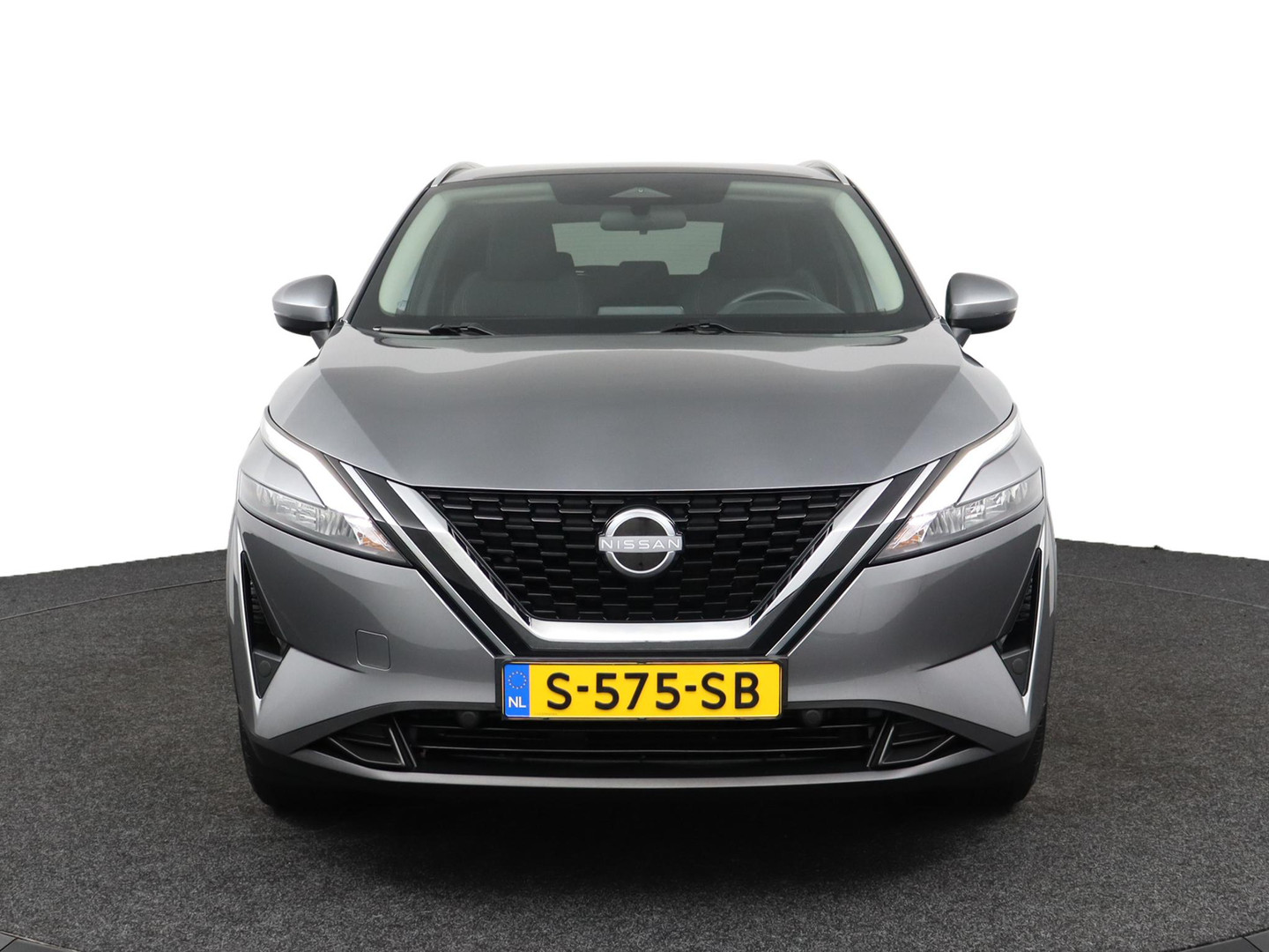 Nissan Nissan