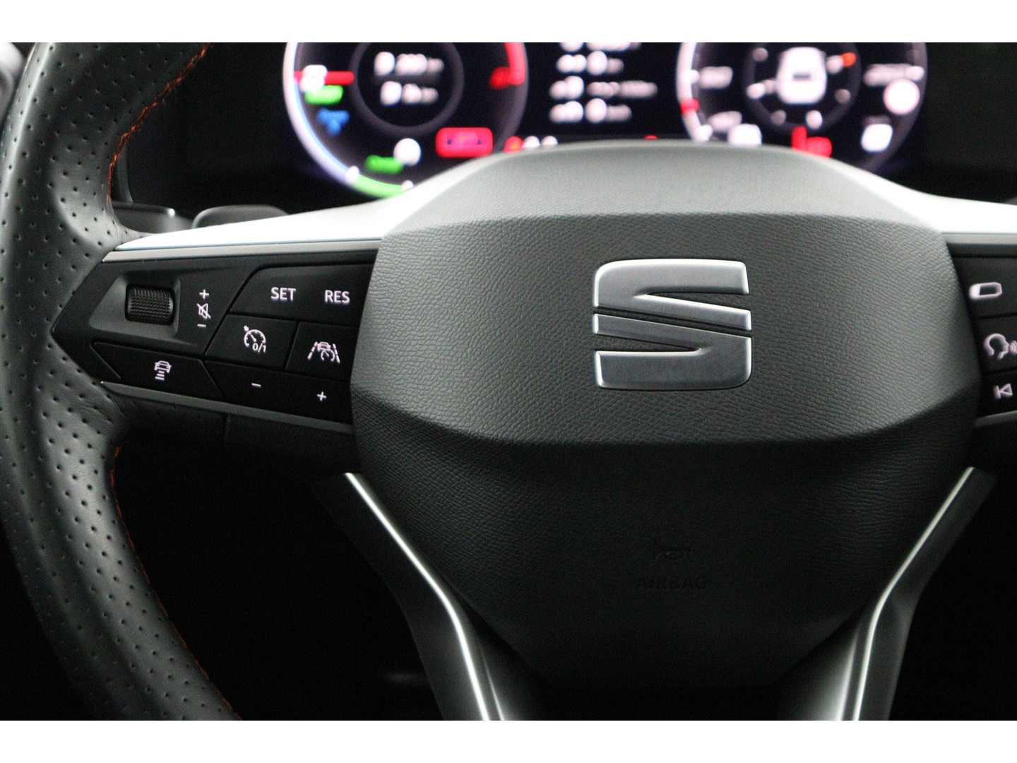 SEAT SEAT