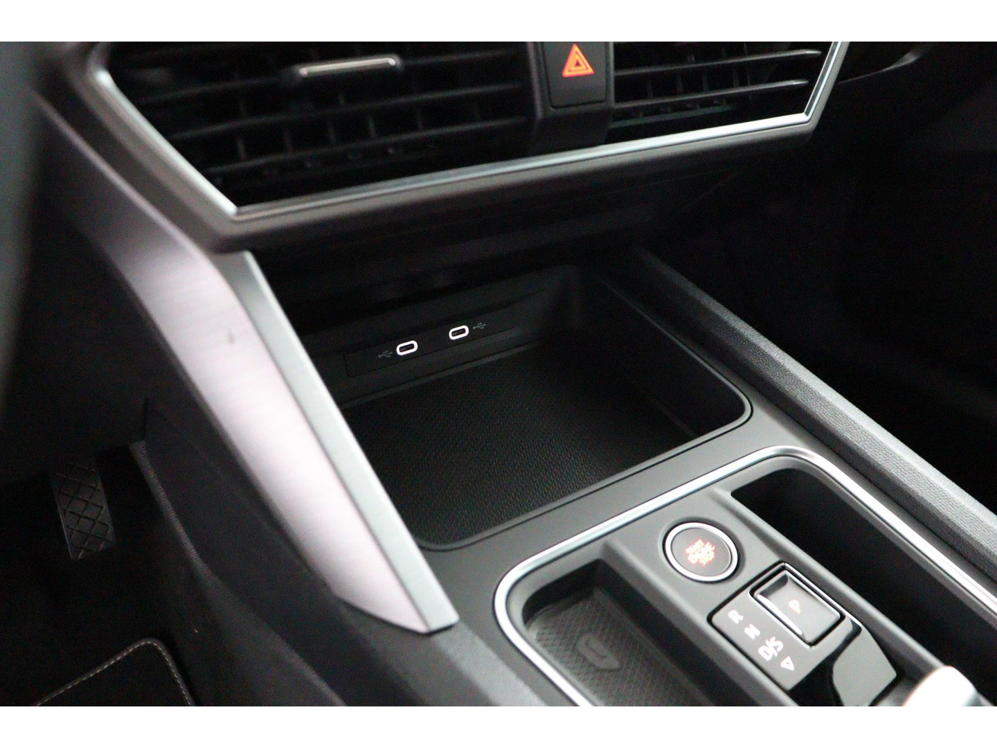 SEAT SEAT