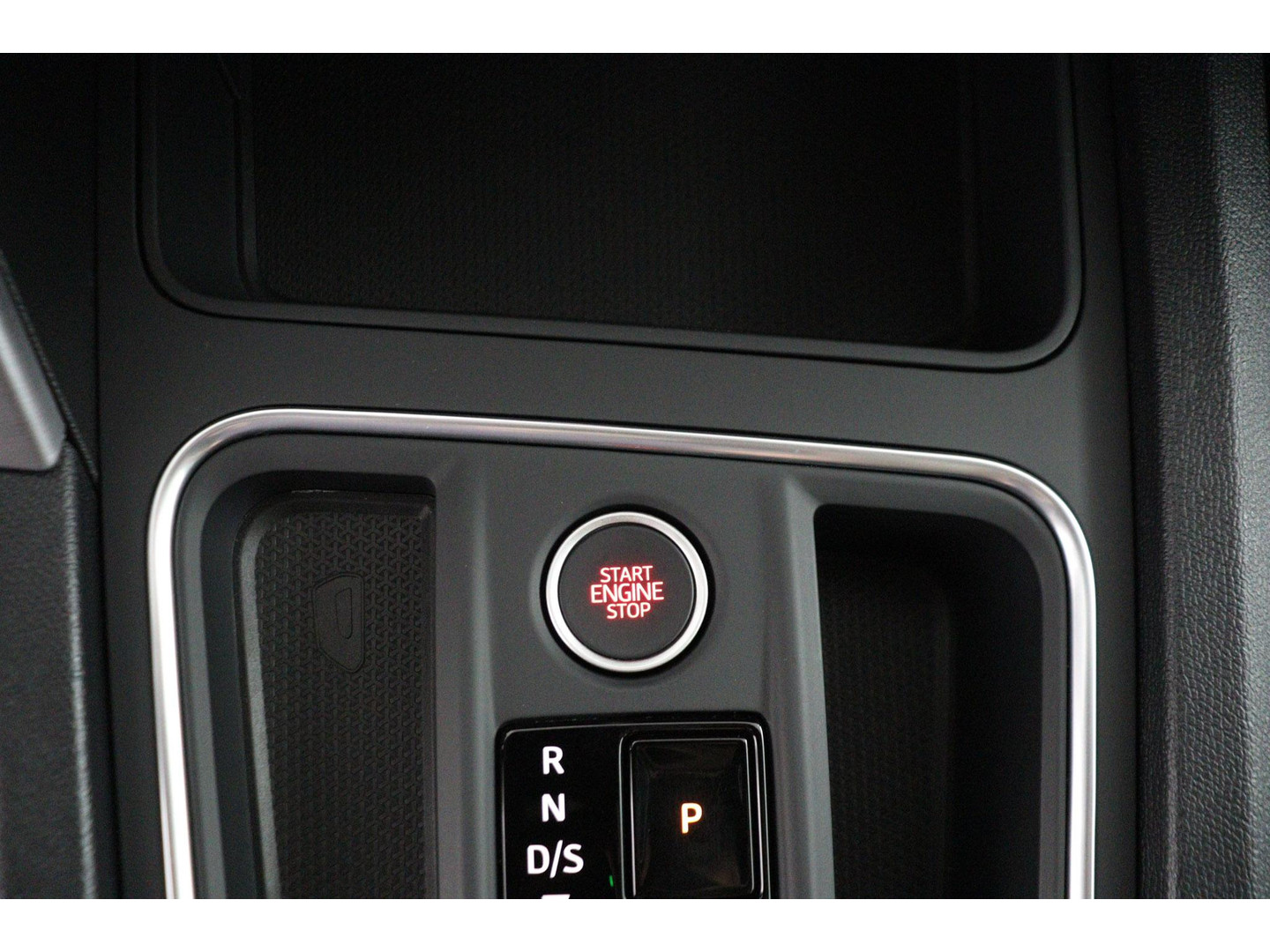 SEAT SEAT