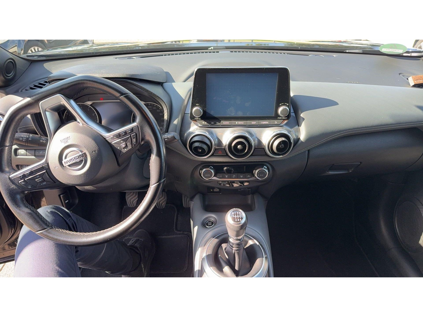 Nissan Nissan