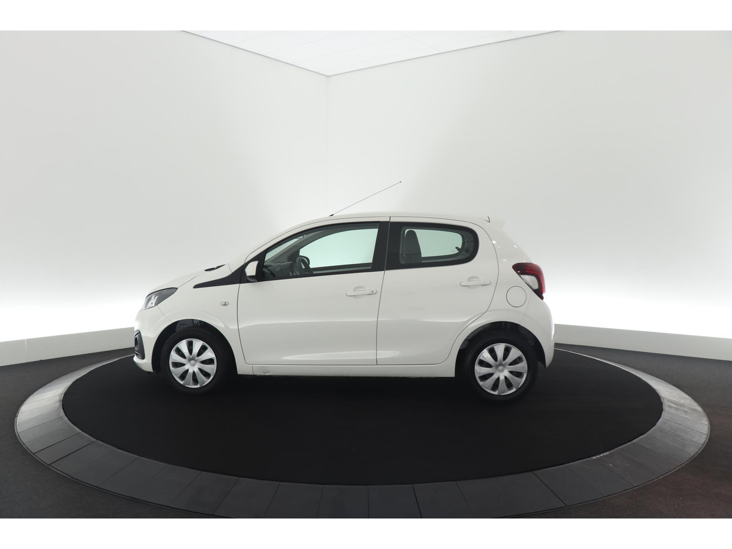 Peugeot Peugeot
