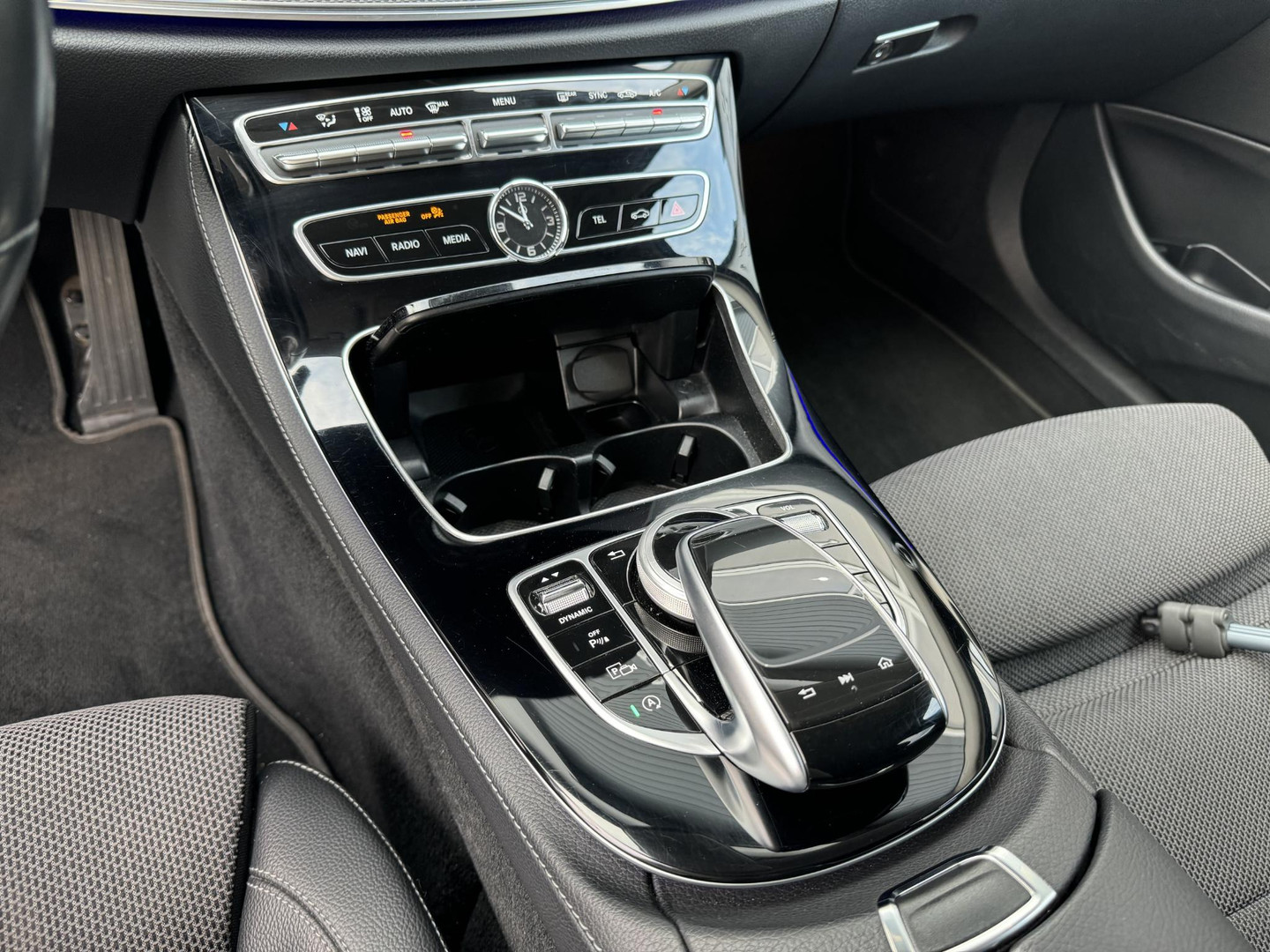 Mercedes-Benz Mercedes-Benz