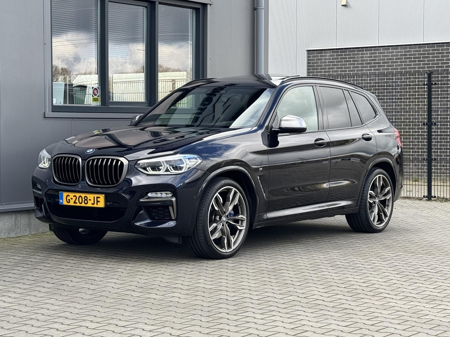 BMW