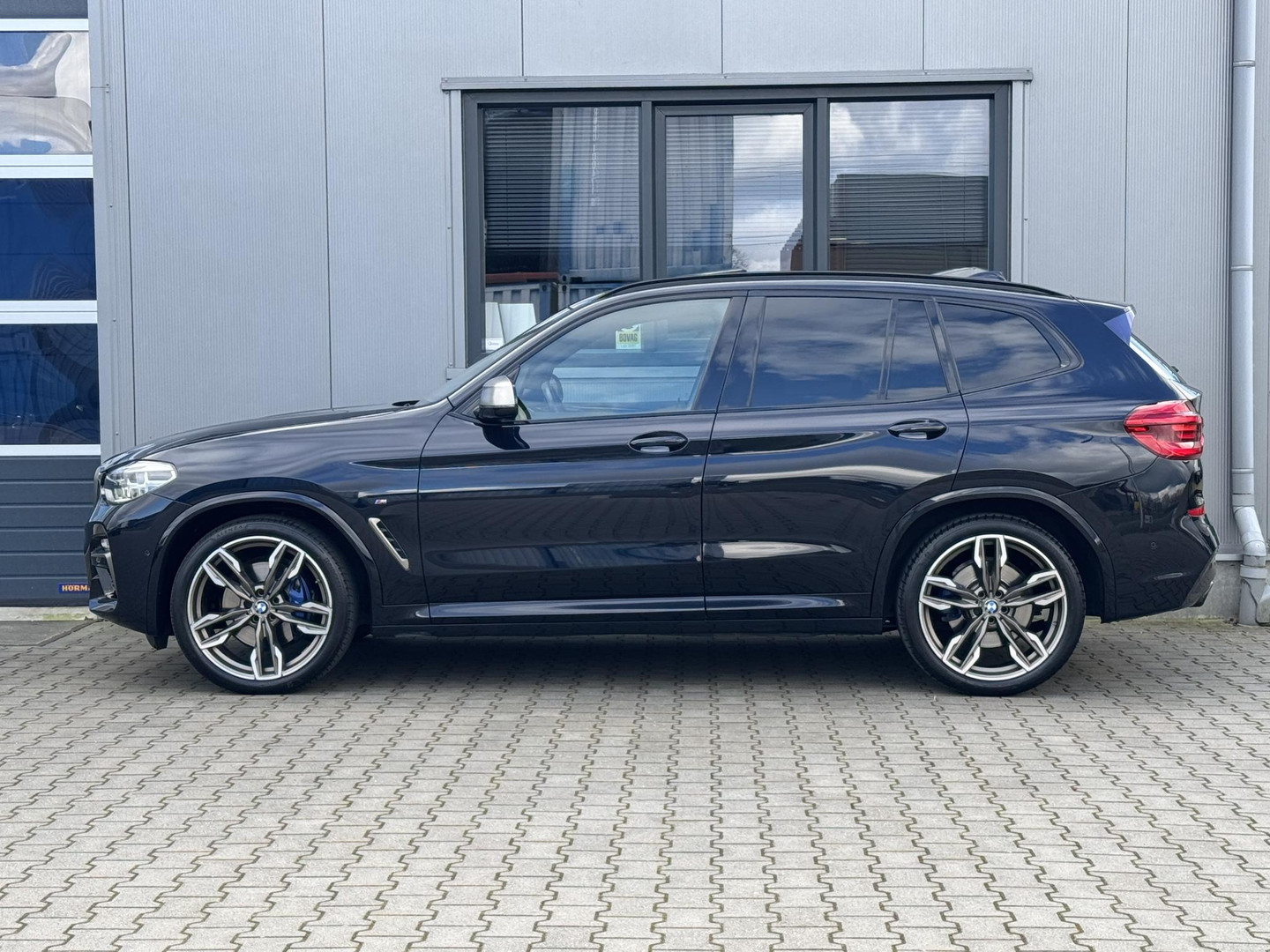 BMW