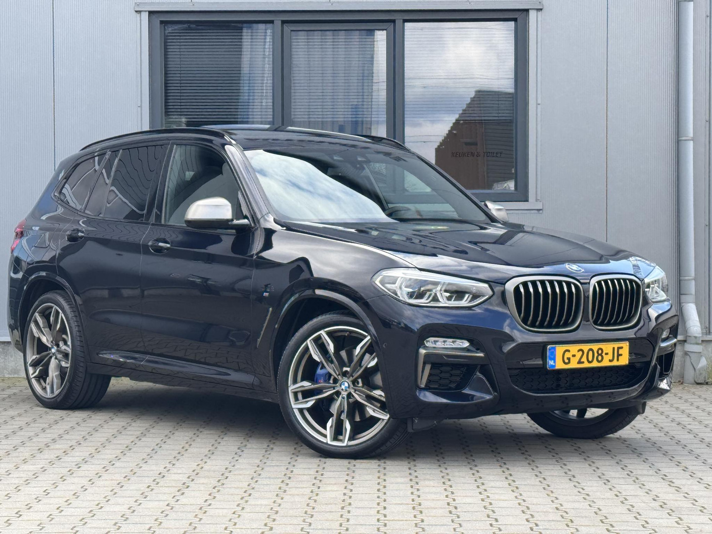 BMW
