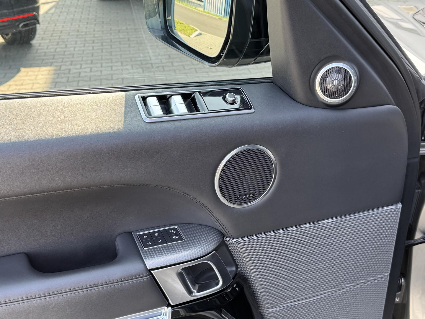 Land Rover Land Rover