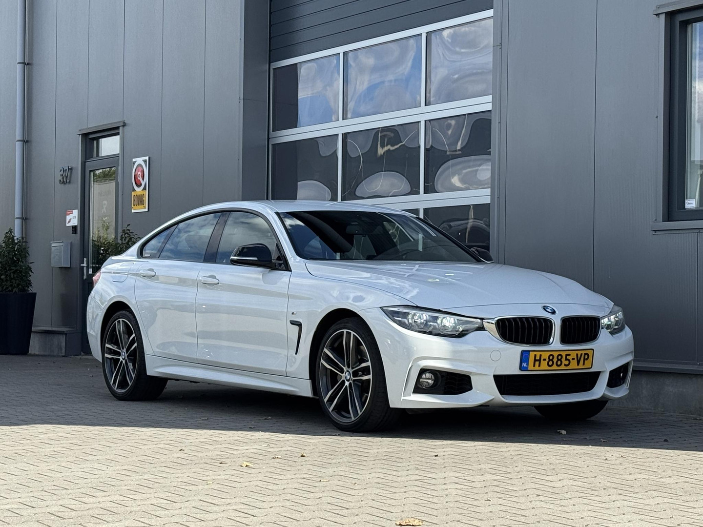 BMW BMW
