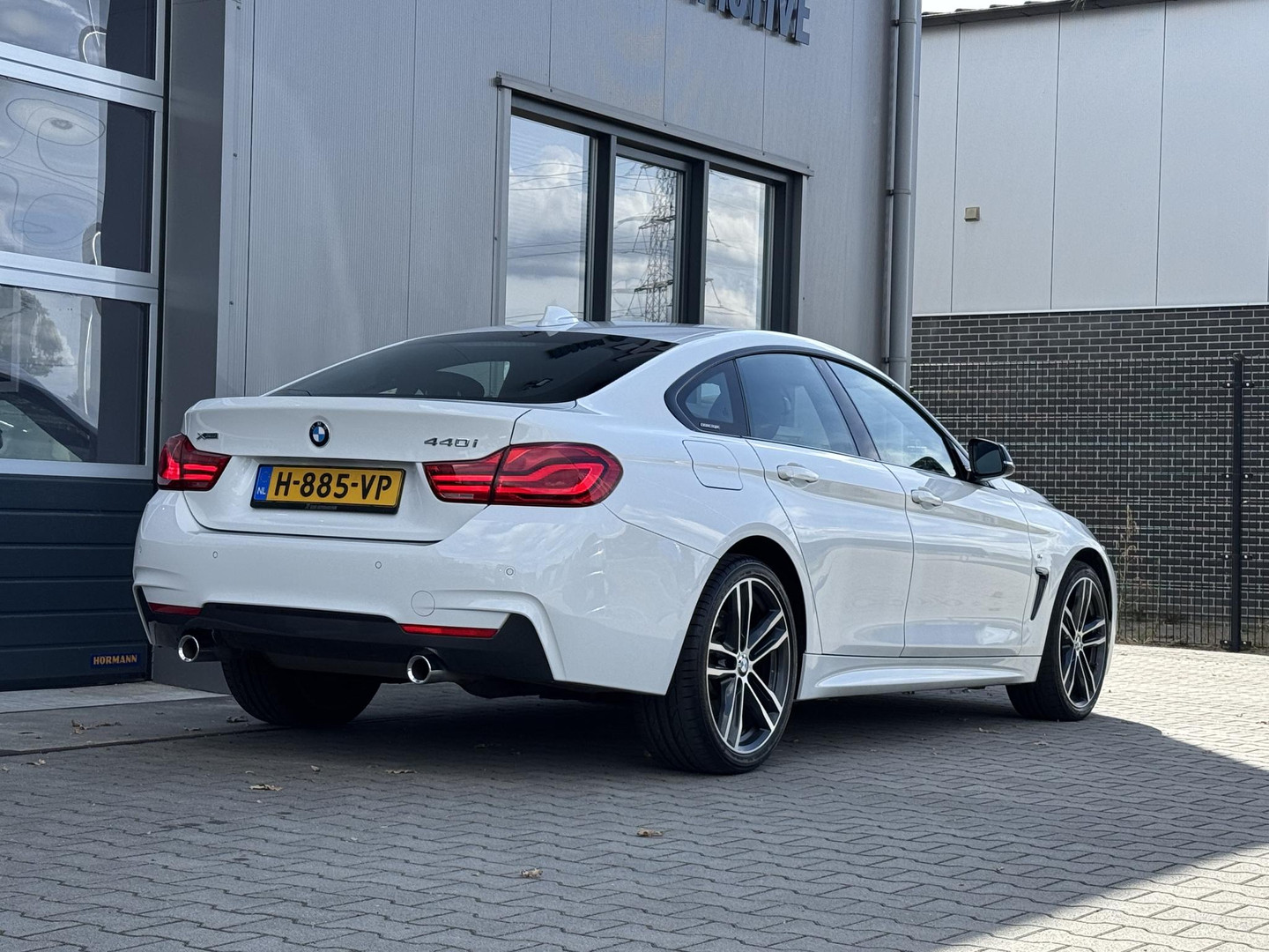 BMW BMW
