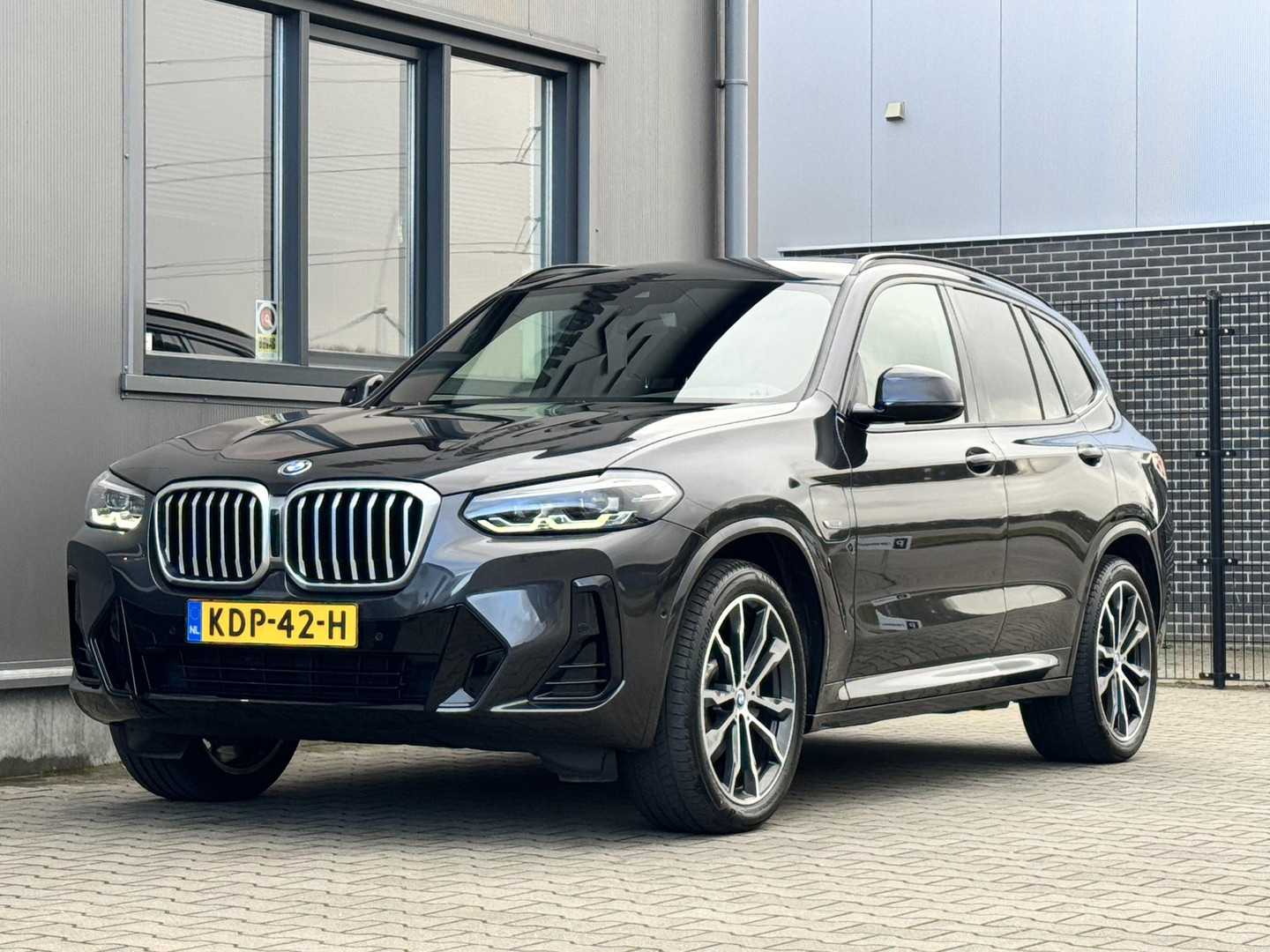 BMW