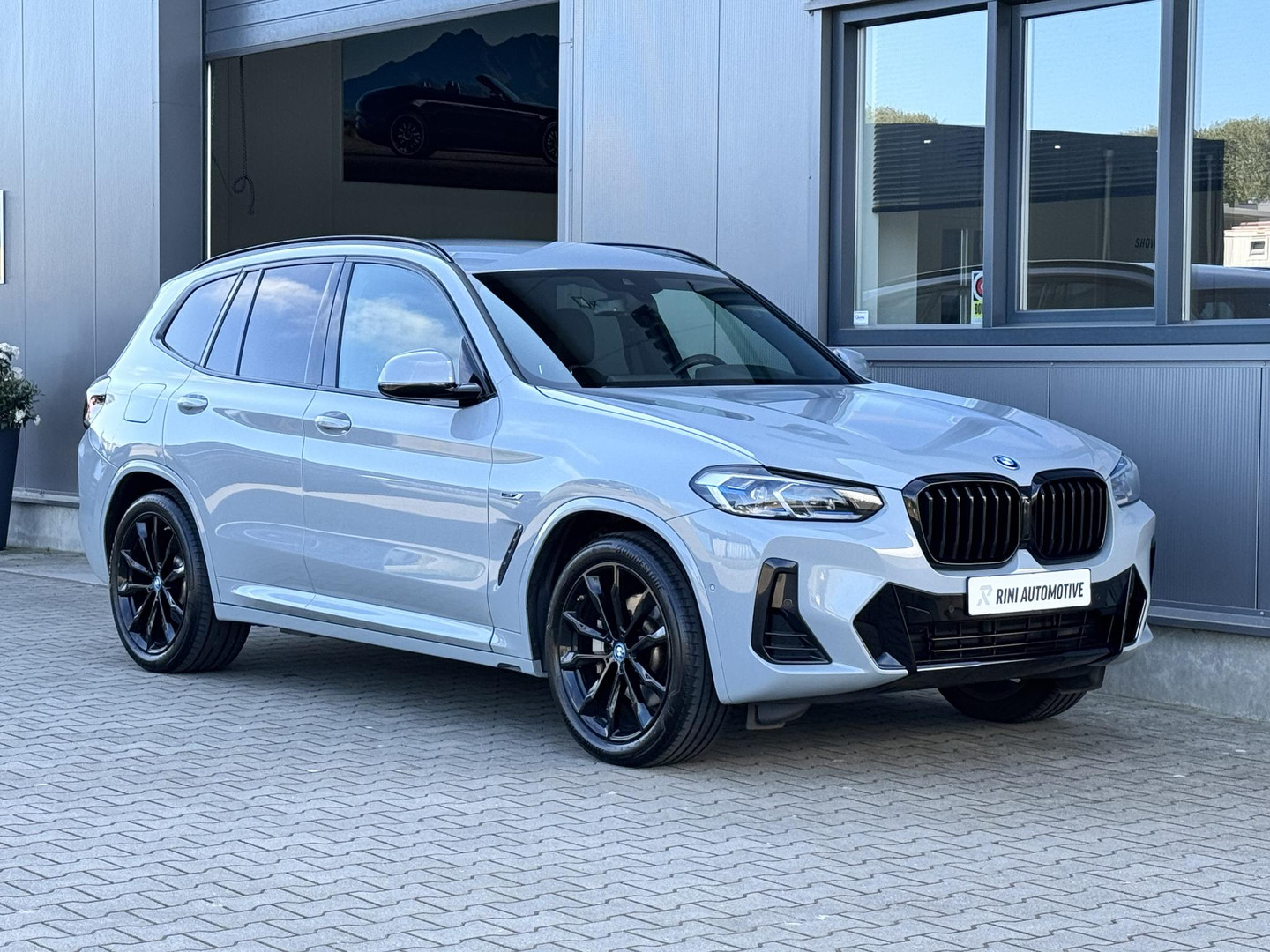 BMW